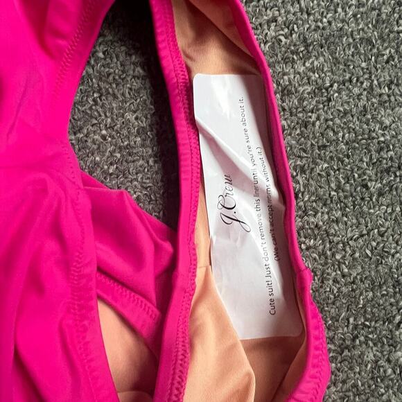 J. CREW Ruched Ruffle One Piece Swimsuit Barbie Size 8 NWT - Picture 10 of 10